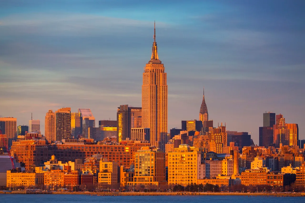 https://seraphicowebtravel.es/viajes/assets/upload/c2.webp