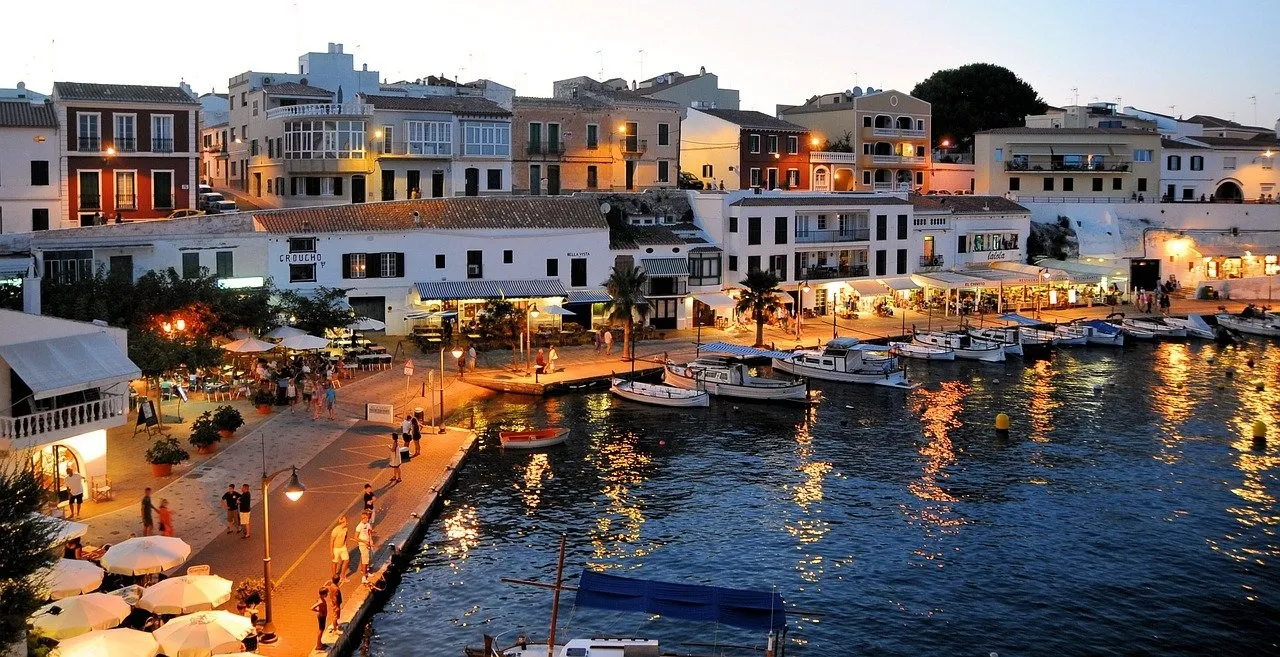 https://seraphicowebtravel.es/viajes/assets/upload/p223.webp